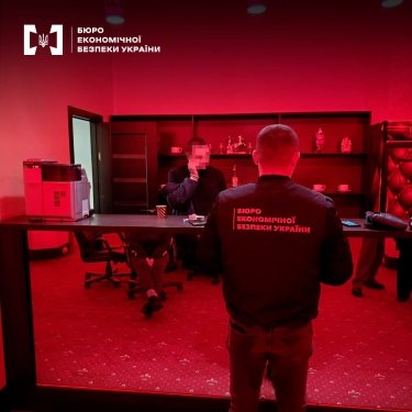 Фото 5 — Работали в жилых домах: в Одессе "накрыли" подпольные игорные заведения (ФОТО)