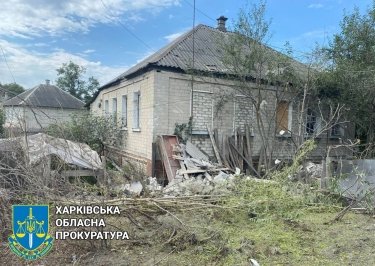Фото 7 — Российские войска обстреляли Купянск: погиб охранник мясокомбината (ФОТО)