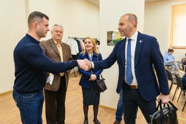 Фото 48 — В переполненном переселенцами Мукачево открыли хаб для их интеграции в общину (ФОТО)