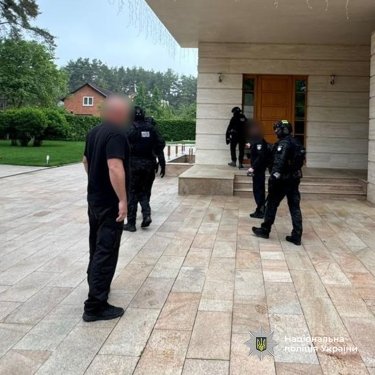 Фото 3 — Хищение 5,8 млрд грн: полиция провела масштабные обыски по делу "Укртатнафты"