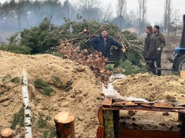 Фото 2 — На півночі України зводять інженерні та фортифікаційні споруди (ФОТО)