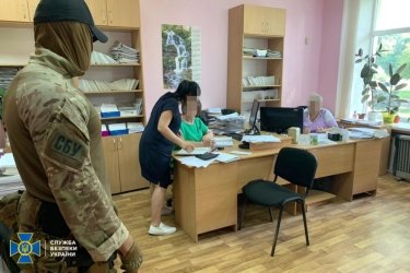 Фото 6 — Суд арестовал "Сумыхимпром": правоохранители раскрыли схему по банкротству завода