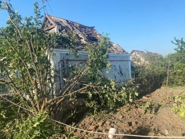 Фото 2 — Ночью враг ударил ракетами по Днепропетровской области: повреждено 10 домов