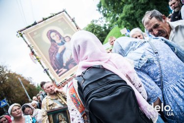 Фото 59 — "Мы сюда приехали мира просить" — как в Киеве прошел Крестный ход УПЦ МП (фото)