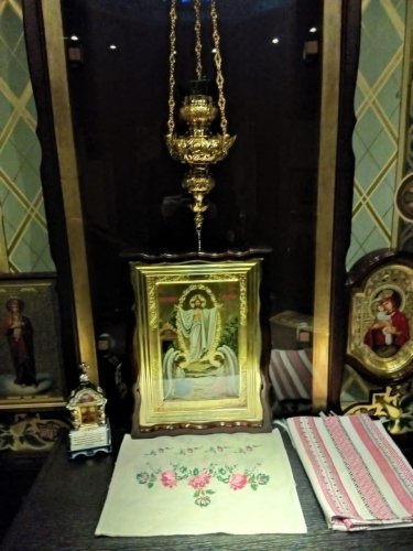 Фото 11 — Суд арестовал имущество жены Медведчука более чем на 5,6 млрд грн