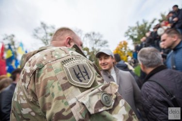 Фото 4 — Крещатик зажегся тысячами факелов: Как прошел Марш к 75-й годовщине УПА
