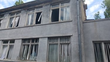 Фото 3 — Росіяни пошкодили обстрілами Софійський собор у Києві та Одеську кіностудію (ФОТО)