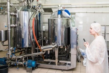 Фото 5 — Где и как сеть EVA производит собственную косметику