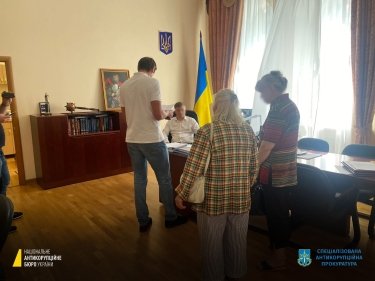 Фото 3 — Голову Державної судової адміністрації викрили на передачі у Верховний суд хабаря від бізнесу (ФОТО)