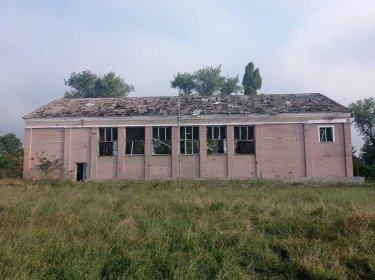 Фото 2 — Оккупанты сбрасывают авиабомбы на Донецкую область. Один человек погиб, есть разрушения