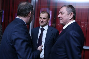 Фото 4 — Кто поздравил Рината Ахметова с 10-летием СКМ