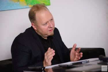 Фото 2 — Итоги местных выборов: Больше всех на телерекламу потратил БПП, но самая эффективная — у "Батькивщины"