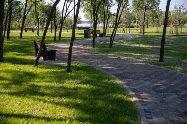 Фото 11 — У Києві відкрили пішохідний міст-хвилю між парком "Наталка" та Оболонським островом (ФОТО, ВІДЕО)