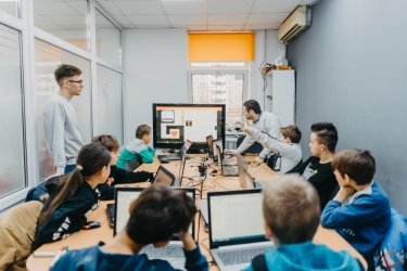 Фото 2 — Діти майбутнього: що таке STEM та як навчати покоління Альфа