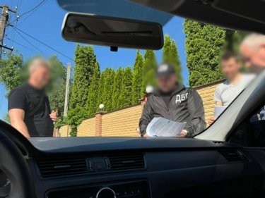 Фото 2 — ДБР викрило незаконну схему привласнення нерухомості "Київміськбуду" на понад 280 млн гривень