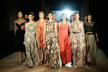 Фото 6 — Ukrainian Fashion Week: Лиля Пустовит возвращает в старую Европу (ФОТО)