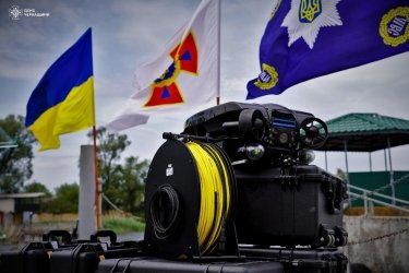 Фото 2 — ДСНС отримала 16 підводних дронів для розмінування водойм