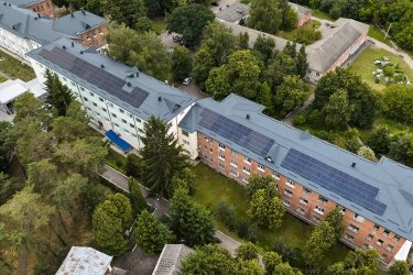 Фото 2 — 5-та хвиля допомоги лікарням: Garnier забезпечує енергетичну стійкість українських медзакладів