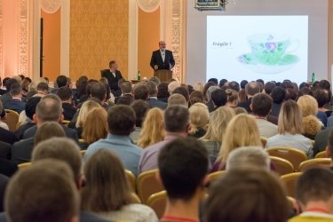 Фото 3 — О чем говорил в Киеве автор "Черного лебедя" Нассим Талеб