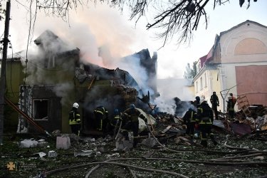 Фото 5 — Массовые обстрелы Николаева 12 июля: разрушена школа, повреждены больницы и дома, ранены 12 гражданских