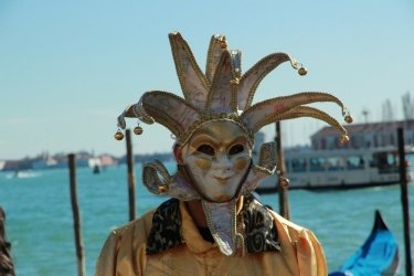 Фото 3 — Венеция за один день: зимой на карнавал, летом на Festa del Redentore