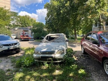 Фото 3 — В Киеве за полгода убрали почти 1700 заброшенных авто