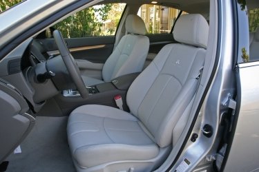 Фото 24 — Infiniti G25: классика в стиле hi-tech