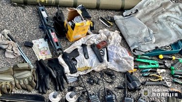 Фото 3 — В Винницкой области банда рецедивистов ограбила агрофирму: их жестко задержали по горячим следам (ФОТО, ВИДЕО)