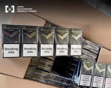 Фото 8 — БЕБ провело обшуки у найбільших виробників тютюну, виявлено докази нелегальної діяльності - Гетманцев