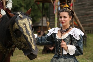 Фото 5 — Шоураннер "Козаки. Абсолютно брехлива історія" о бюджете, смехе и сюрпризах на съемках