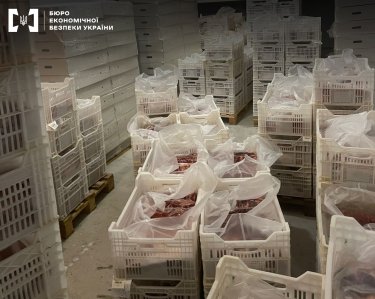 Фото 7 — Виробники консерв для Міноборони отримали підозри через схему з закупівлею м'яса у ФОП (ФОТО)