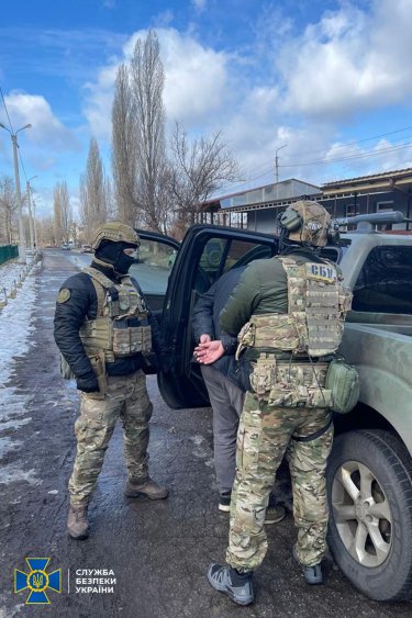 Фото 3 — Харьковчанин готовил теракты против украинских летчиков и спецназовцев