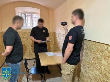 Фото 7 — Крали гроші на освітленні вулиць: родичку Гончаренка з чоловіком-депутатом викрили на ще одній схемі (ФОТО)