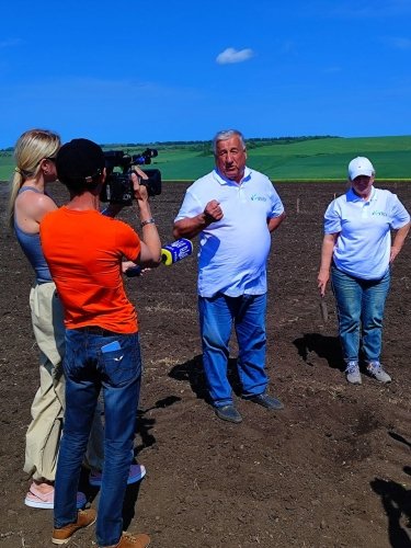 Фото 7 — В Одесской области засеяли первые экспериментальные поля хлопка (ФОТО)
