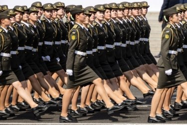 Фото 7 — Как прошел военный парад ко Дню Независимости Украины в Киеве (ФОТОРЕПОРТАЖ)