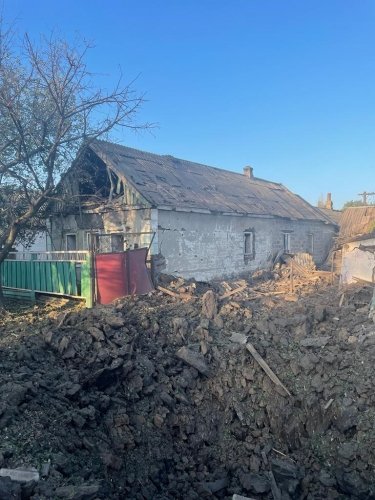 Фото 4 — Россияне обстреляли жилые дома и элеватор в Донецкой области. Есть пострадавшие