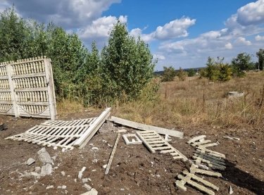 Фото 2 — Военные РФ убили двух человек в пограничном селе под Харьковом, а под Купянском ранили мужчину (ФОТО)