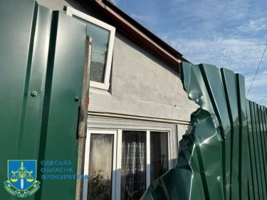 Фото 4 — Враг ночью атаковал Одесскую область ракетами и дронами: в ОВА рассказали о последствиях (ФОТО)