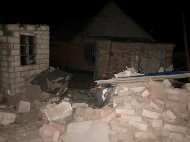 Фото 6 — Россияне атаковали из "Градов" Днепропетровщину: уничтожили дом, повредили 104 солнечные панели и ранили женщину