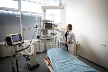 Фото 6 — "Добробут" открыл новую многопрофильную больницу в Киеве: какое там оборудование и сколько денег вложено (ФОТО)