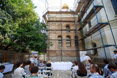 Фото 4 — Президент "Рошен" Вячеслав Москалевский передал 50 млн грн на реставрацию Спасской церкви — фото