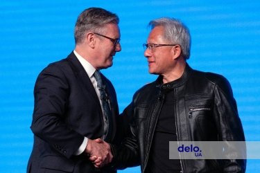 Кір Стармер і Дженсен Хуанг. Фото: Кейт Щеглова для Delo.ua