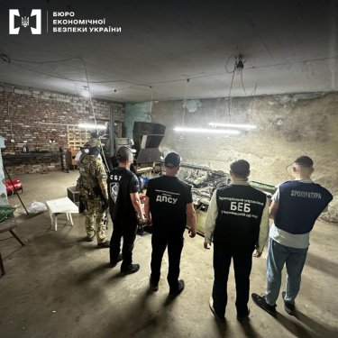Фото 2 — Экс-сотрудников табачной фабрики поймали на создании подпольного производства у границы с Молдовой (ФОТО)