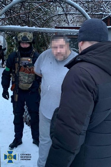 Фото 2 — СБУ задержала в Харькове банду "черных риелторов", которой помогал полицейский: все подробности (ФОТО, ВИДЕО)