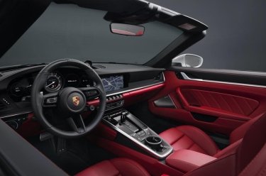 Фото 9 — Porsche презентовала супермощный спорткар (ФОТО, ВИДЕО)
