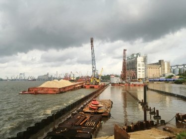 Фото 3 — Восстановление мостов и речного флота - "Тукуруй" под руководством военного из 3 ОШБр готовится восстанавливать страну