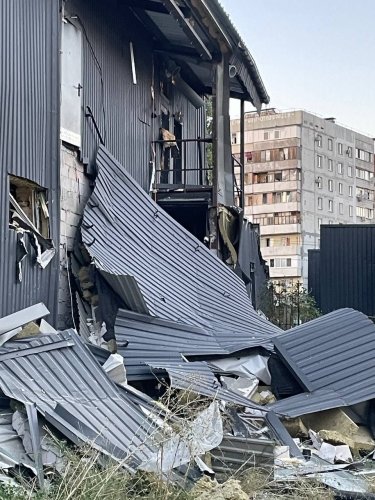 Фото 6 — Армия РФ нанесла ракетный удар по Запорожью: разрушен храм ПЦУ, есть погибшие (ФОТО, ВИДЕО)
