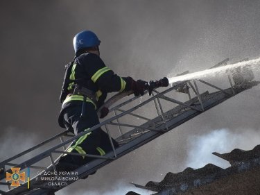 Фото 9 — Российские войска в ходе обстрела Николаева разрушили до основания дом культуры (ВИДЕО)