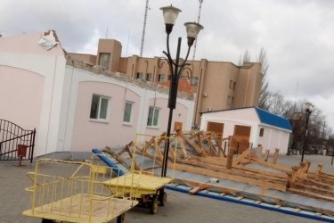 Фото 4 — Ураганный ветер накрыл Южную Украину: есть жертвы (ФОТО, ВИДЕО)
