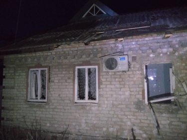 Фото 18 — Новогодние обстрелы: В Херсоне пострадала детская больница, в Никополе повреждено до 20 зданий (ФОТО)
